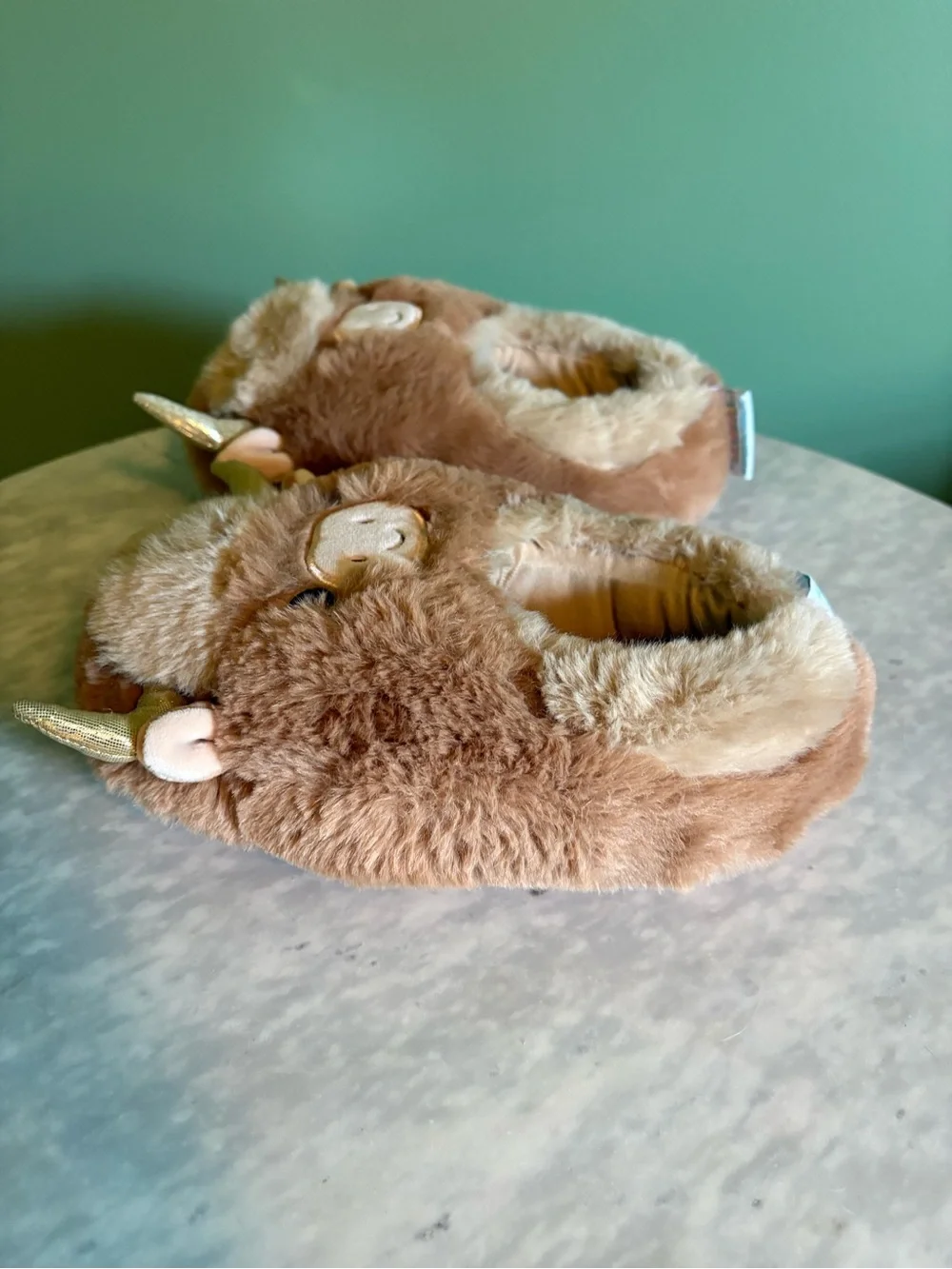 Squishmallows NWOT Brown/Tan Bull Slippers with Gold Horns
